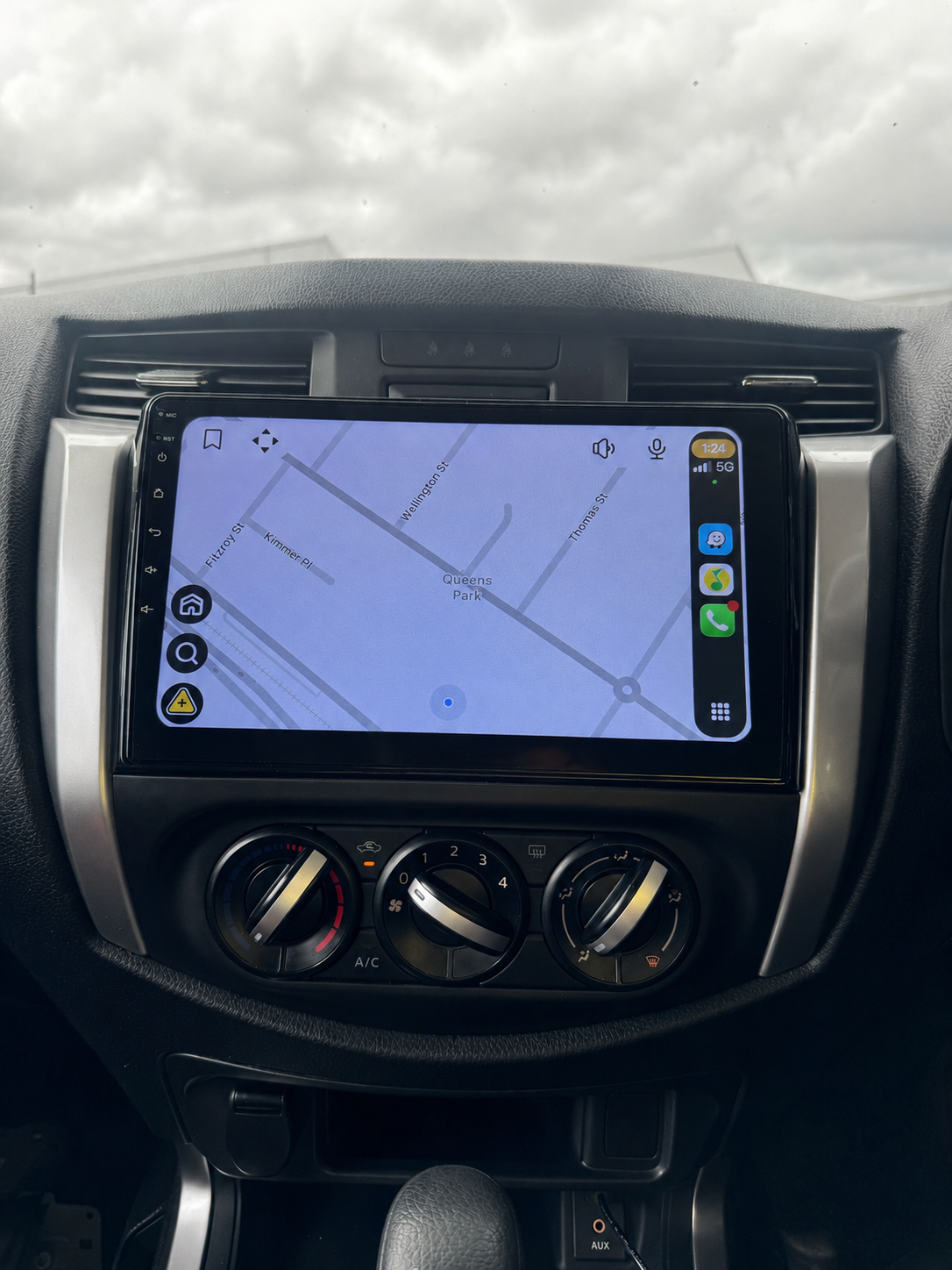 Nissan Navara NP300 2015-2022 Apple CarPlay & Android Auto Head Unit