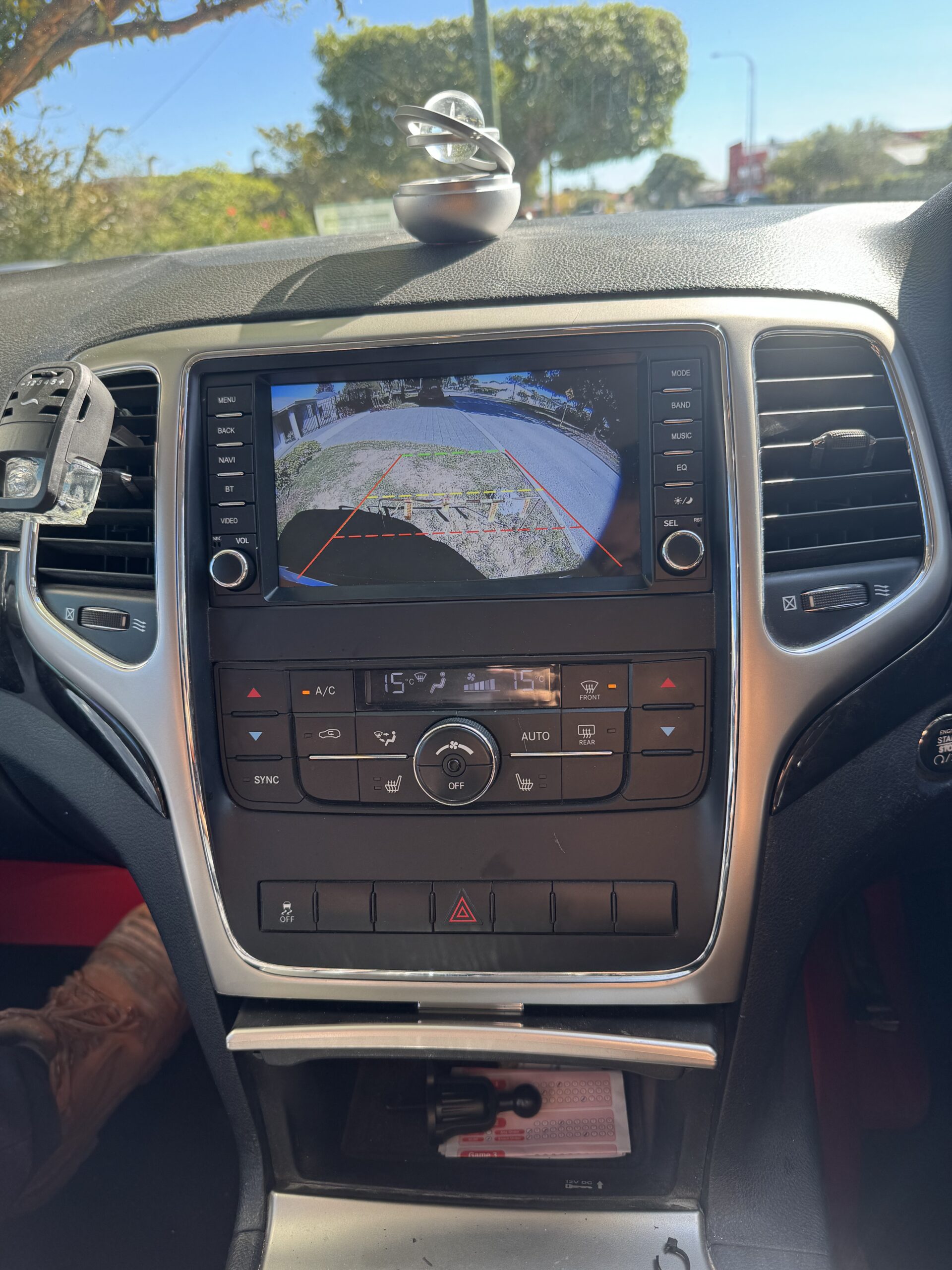 Jeep 7-inch IPS Linux Wireless CarPlay & Android Auto Head Unit - Image 2